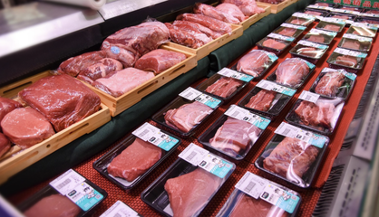 上海春节年货市场火热，家禽销售战打响